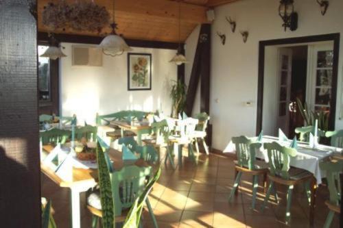 Weissbach  Hotel Gasthof Zur Linde מראה חיצוני תמונה